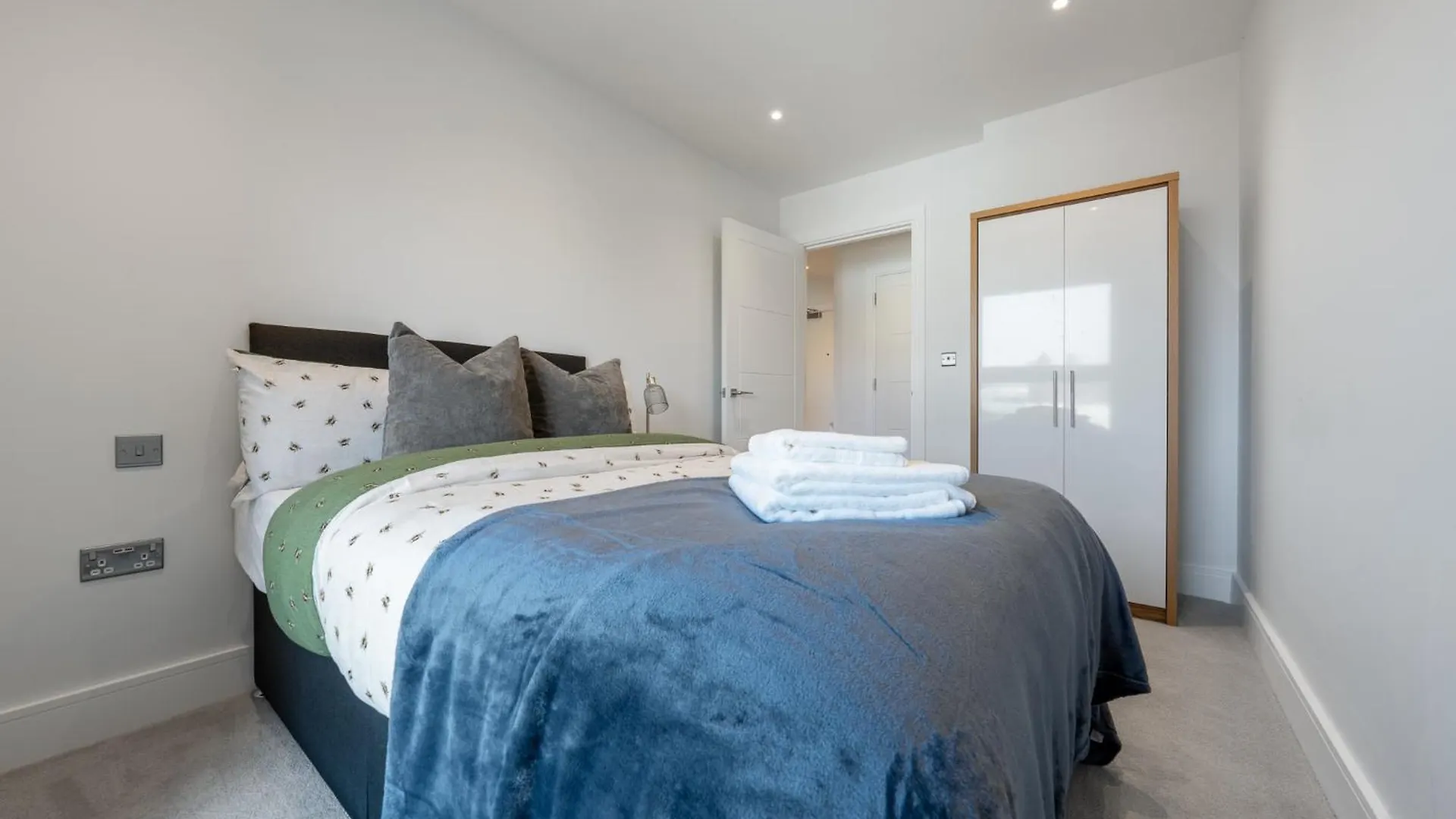 Luton Town 2Bed Apartment